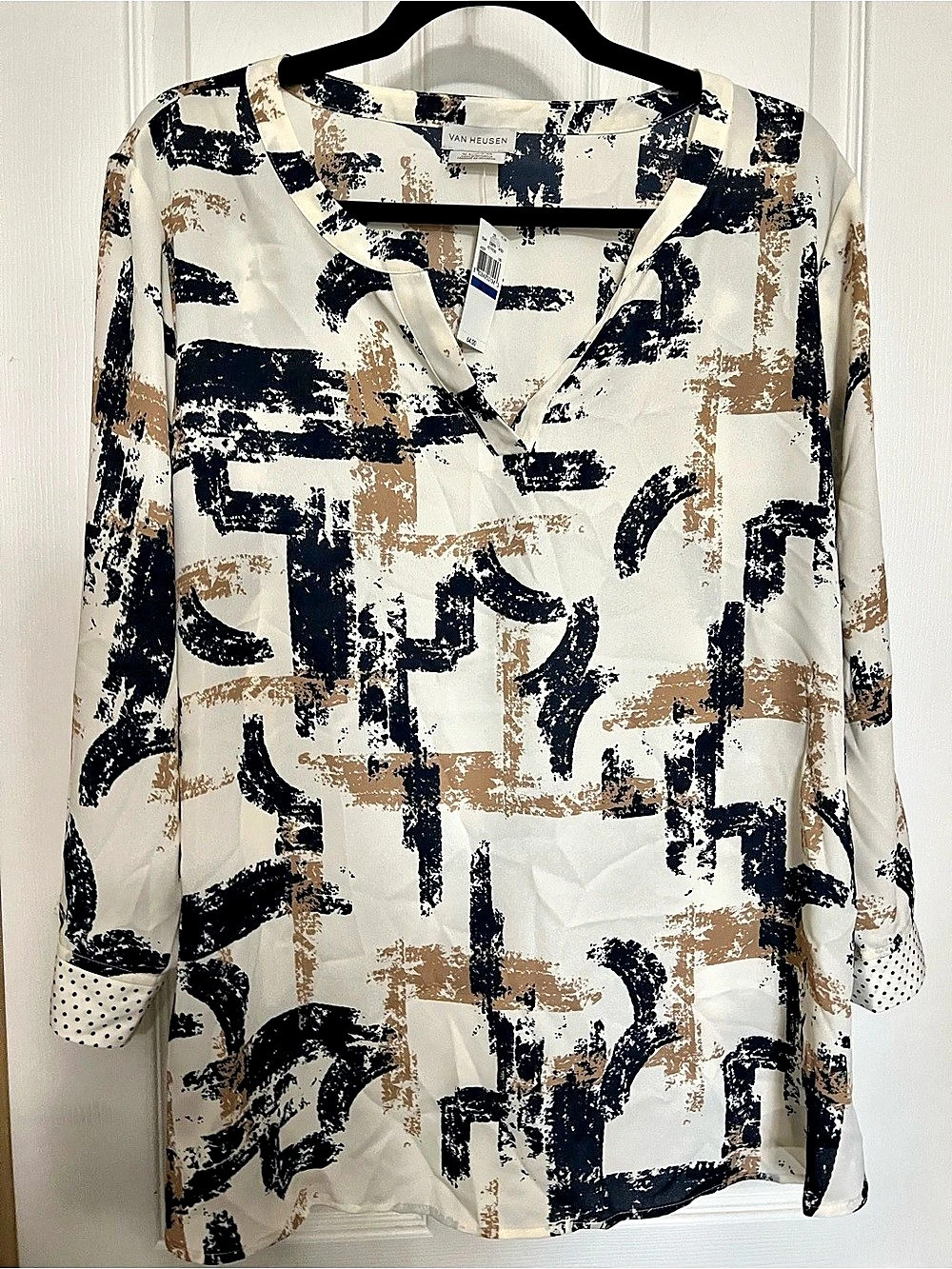 Van Heusen Abstract Print Blouse in White & Black XL NWT